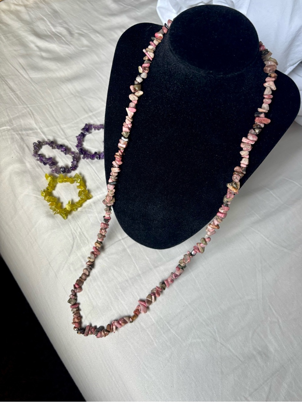 Bundle of gemstones chips. - Picture 12 of 13